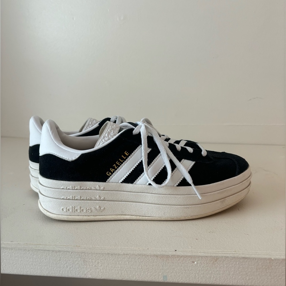Women’s Adidas Gazelle Bold
